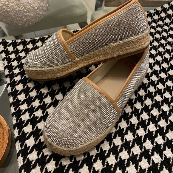 Girl size 2 Gianni Bini espadrilles - Picture 1 of 5